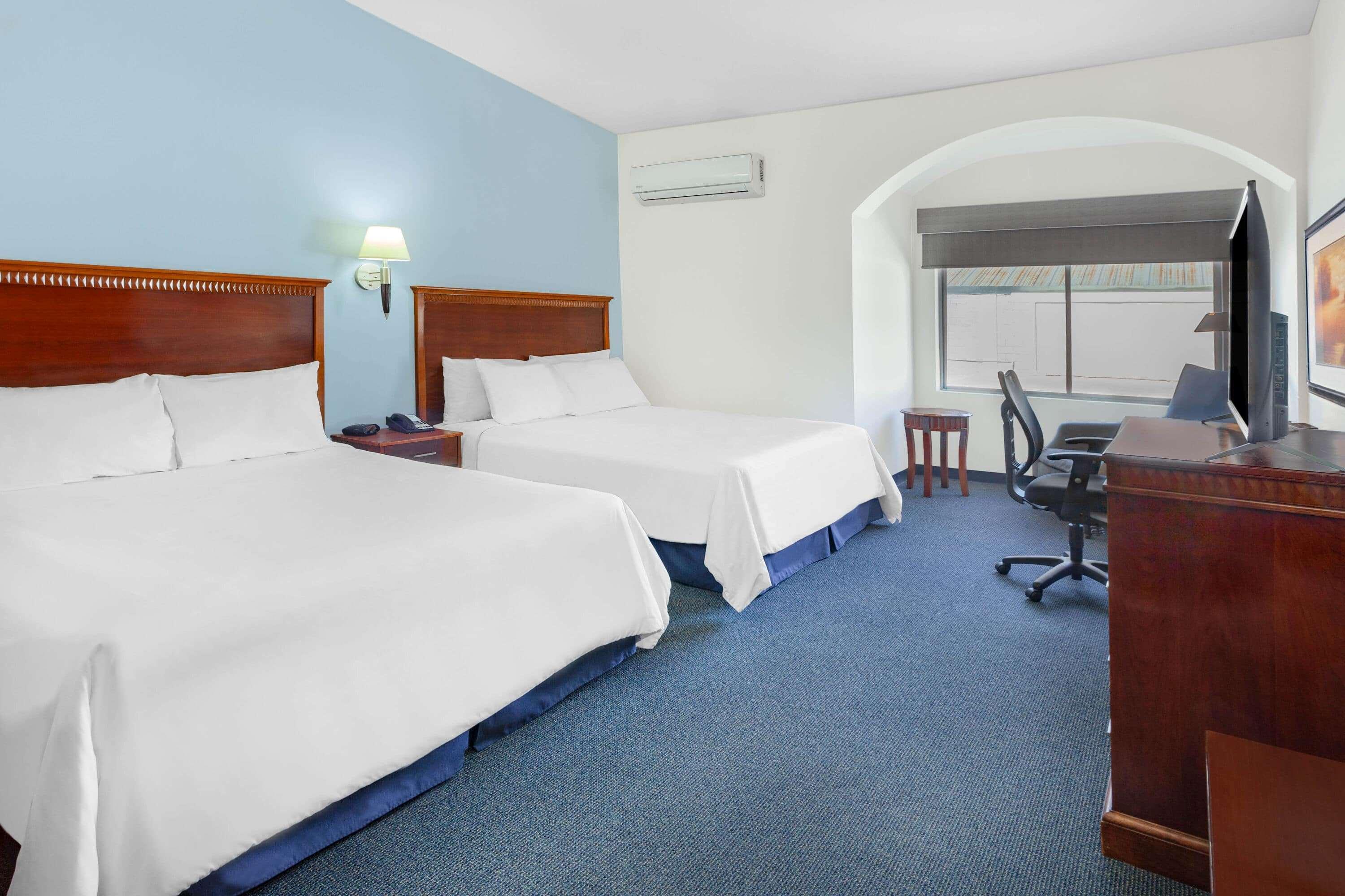 Days Inn By Wyndham Piedras Negras Buitenkant foto